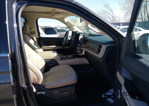 2024 Ford Expedition Limited from USA, damaged, VIN 1FMJU2A87REA48602